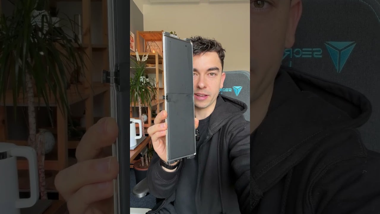 Rozebrali jsme MacBook Neo. Co nás překvapilo? 👇