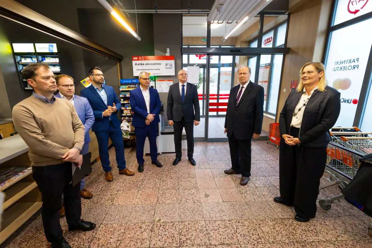 coop jednota 24/7 sala