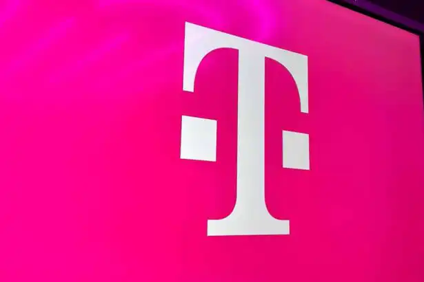 telekom logo