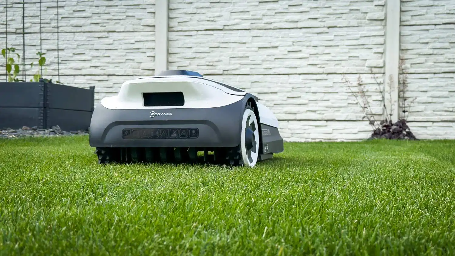 Ecovacs Goat A1600 RTK