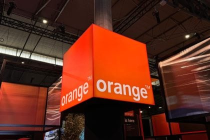orange riesenie