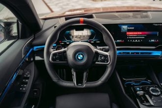 bmw apple carplay