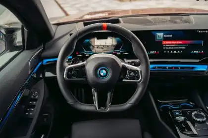 bmw apple carplay