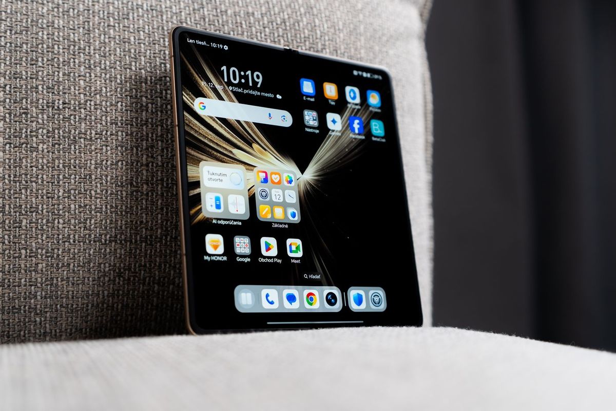 Honor Magic V5