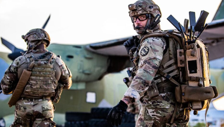 Banshee 5G Tactical Radio
