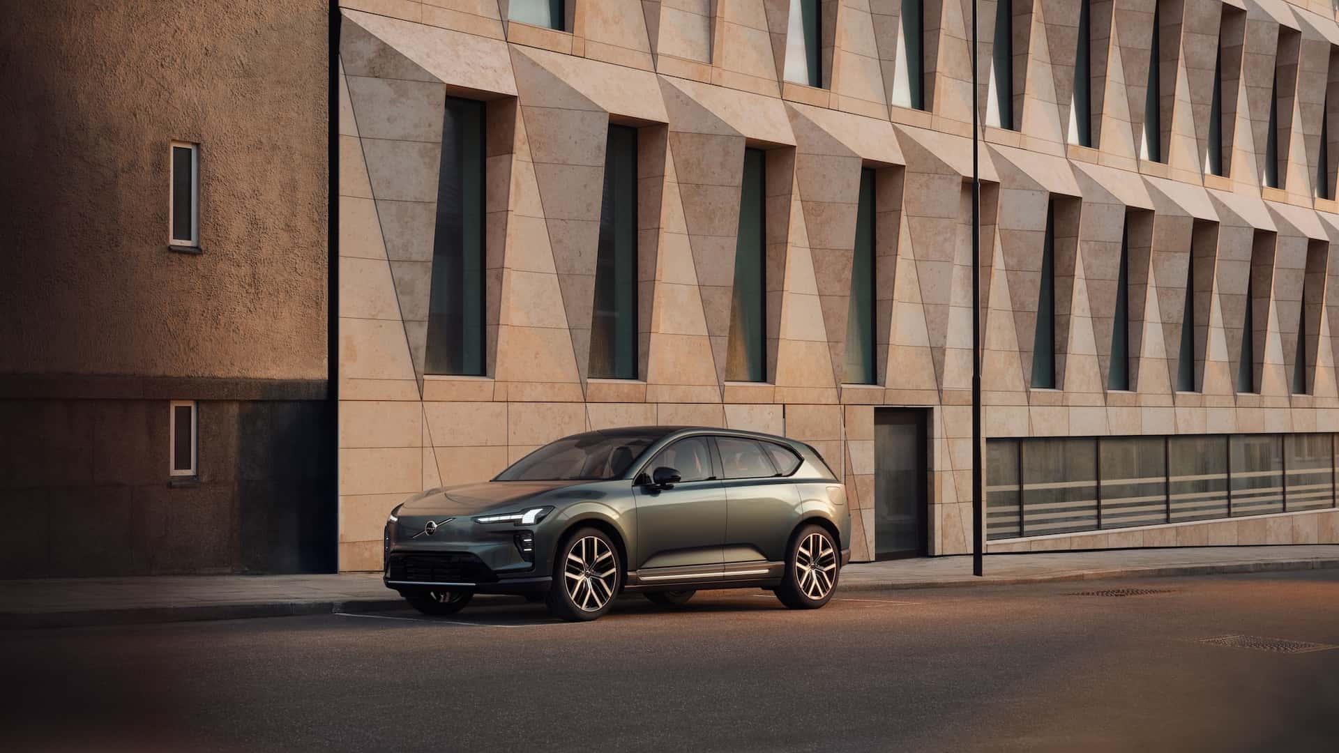 Google a Volvo