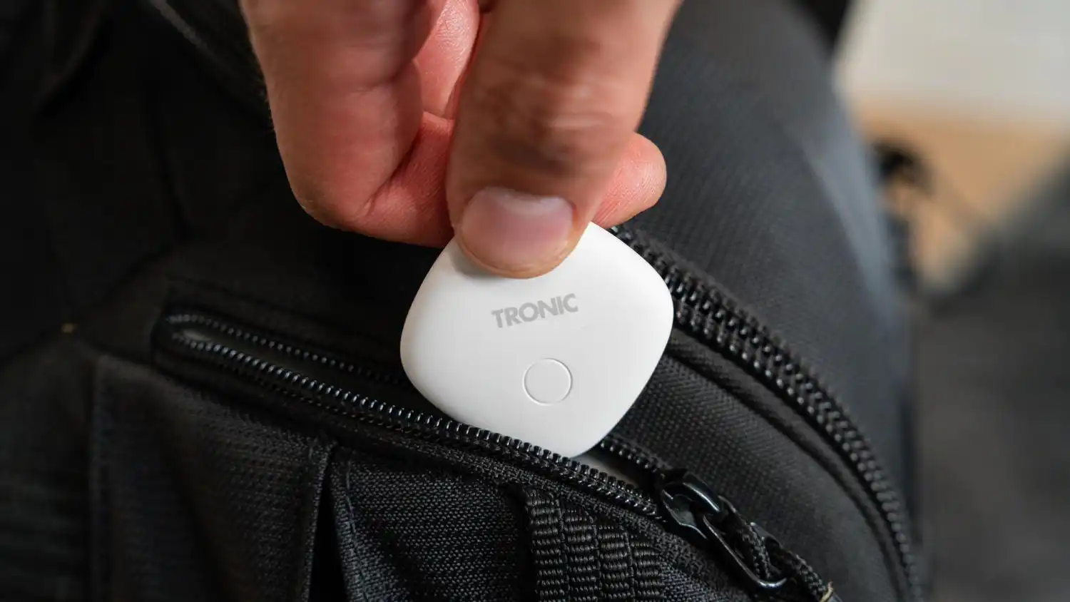Tronic smart tag finder