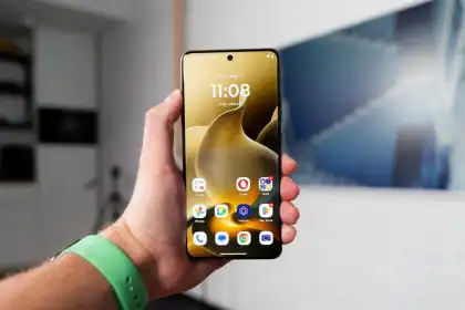 Motorola Signature